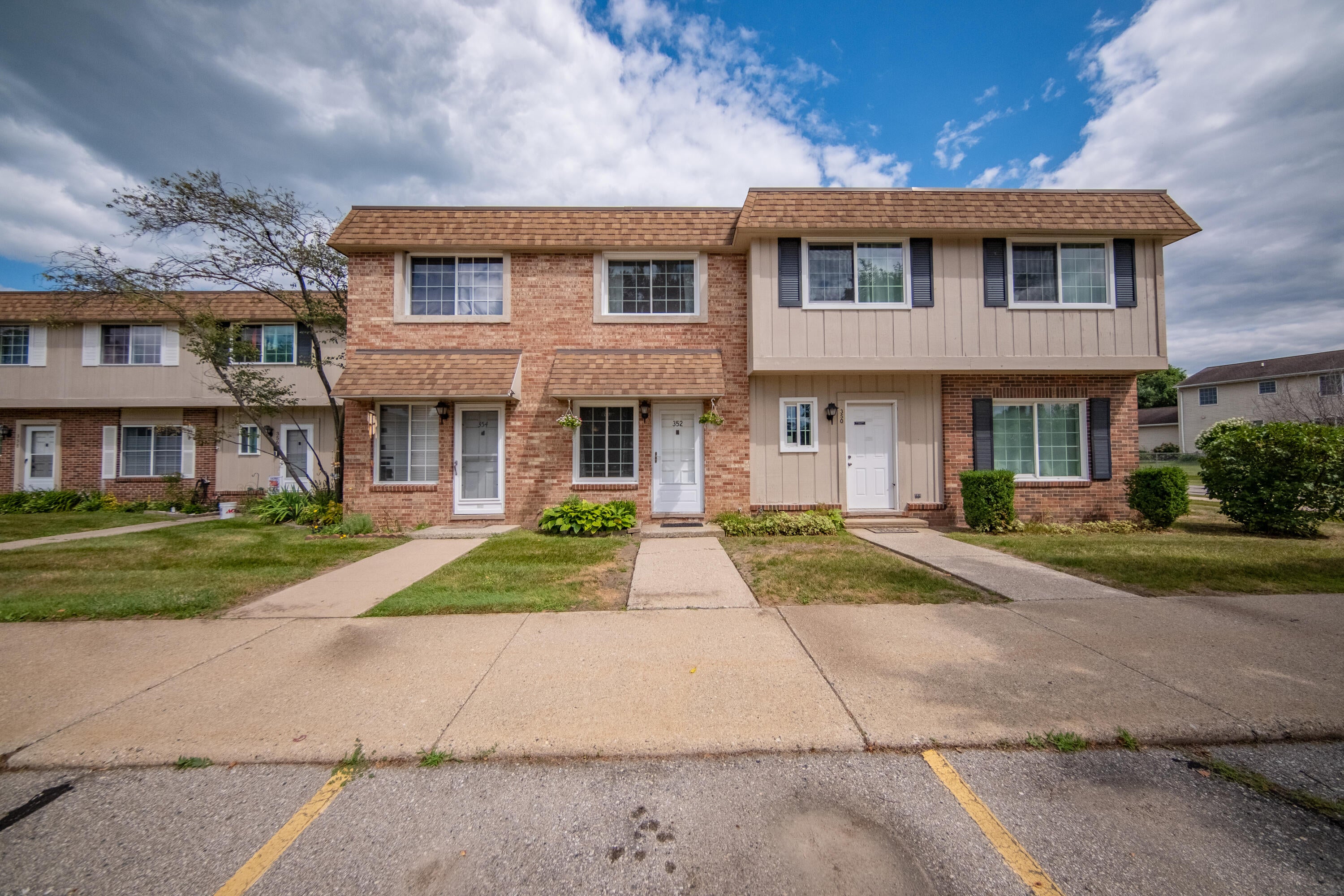 352 Riverbend Drive