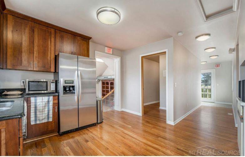 31500 Schoenherr Road