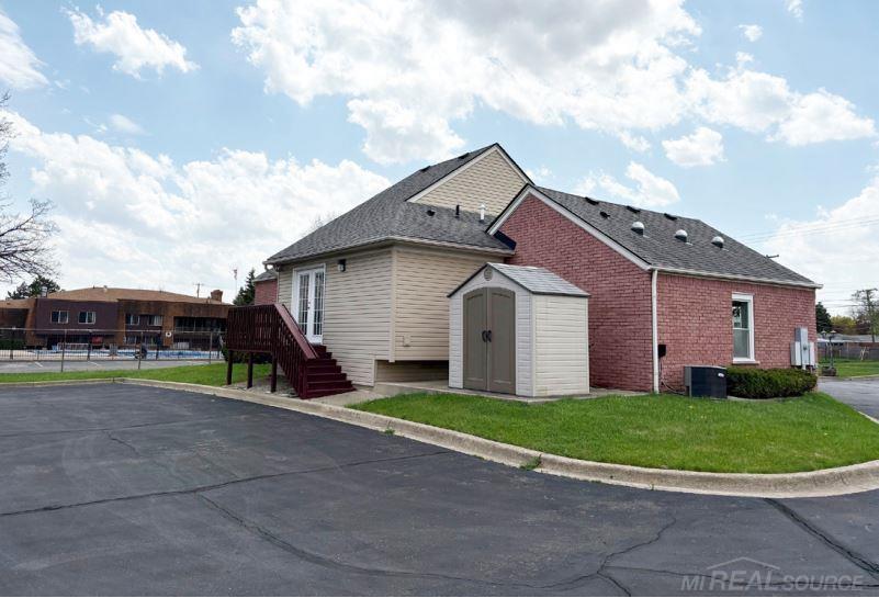 31500 Schoenherr Road