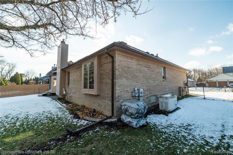 Tiny photo for 39780 Southpointe Avenue, Harrison Charter Township, MI 48045 (MLS # 20251060842)