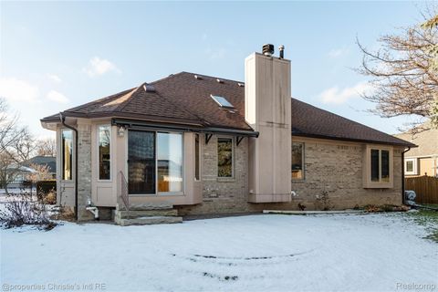 Tiny photo for 39780 Southpointe Avenue, Harrison Charter Township, MI 48045 (MLS # 20251060842)