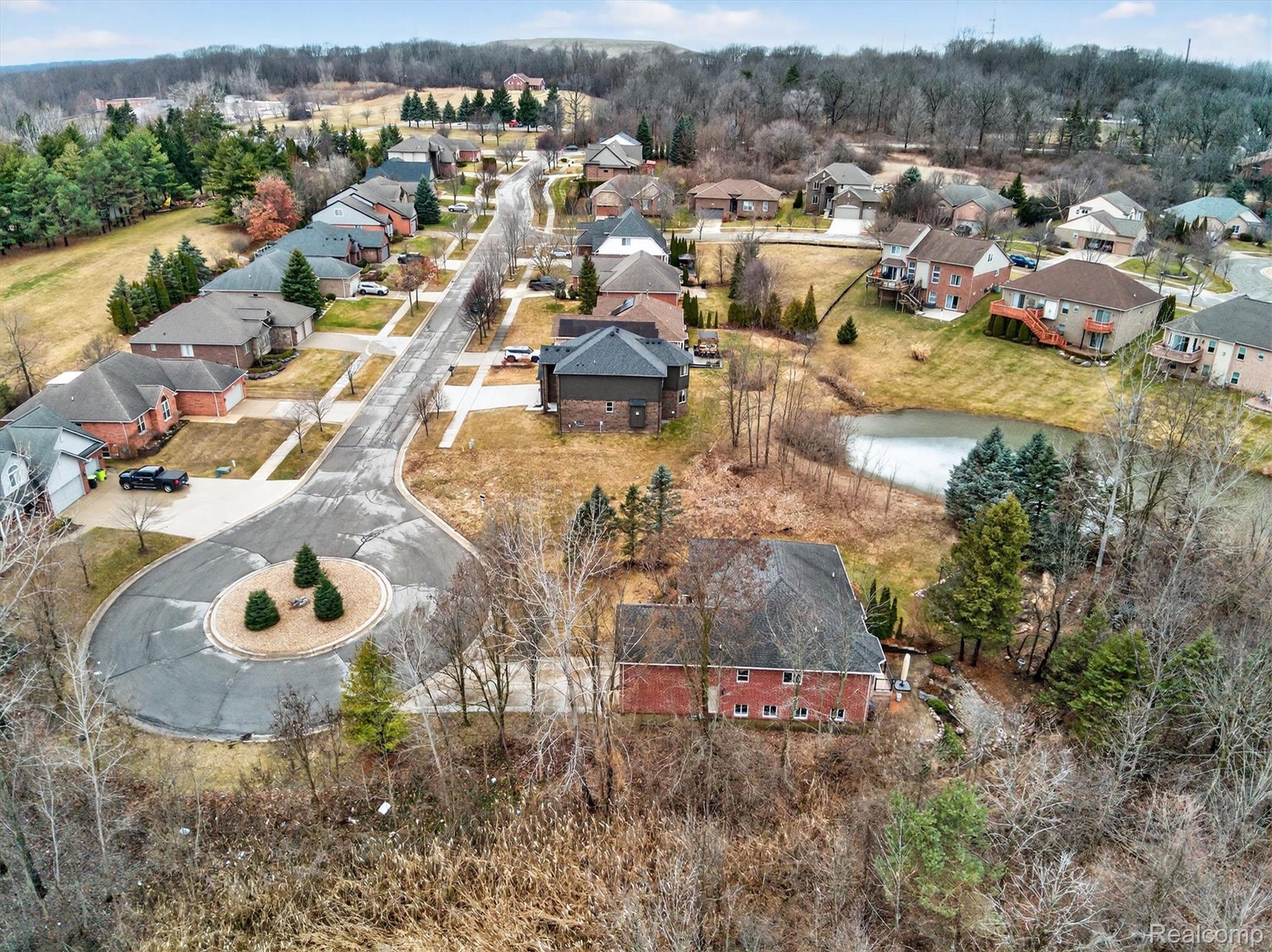 3633 Thornwood Drive