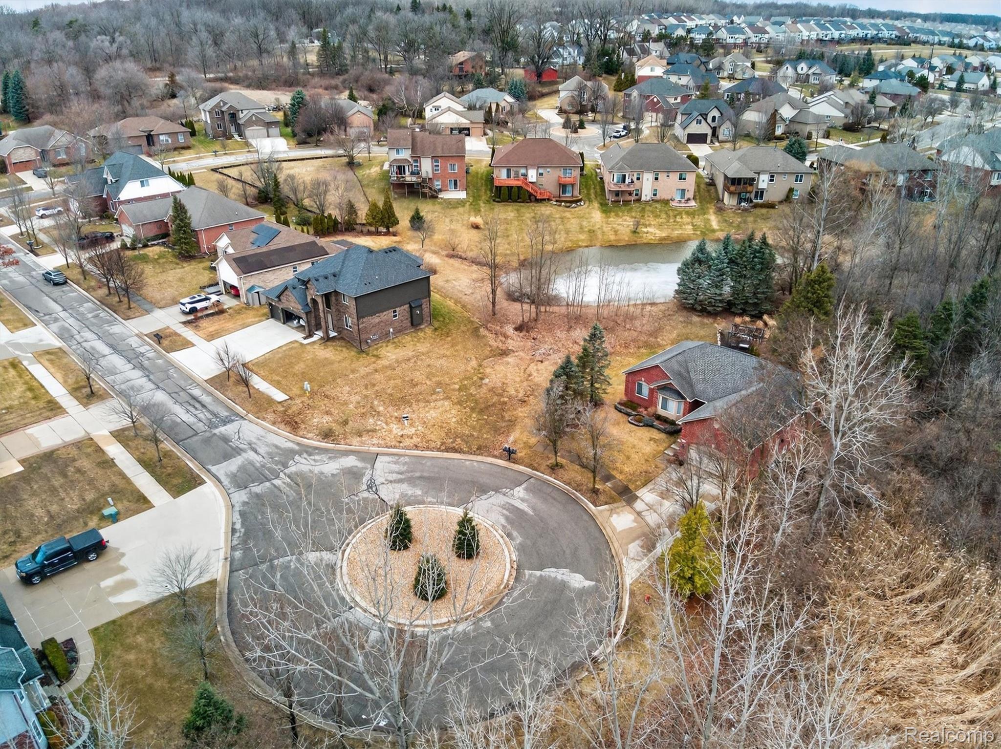 3633 Thornwood Drive