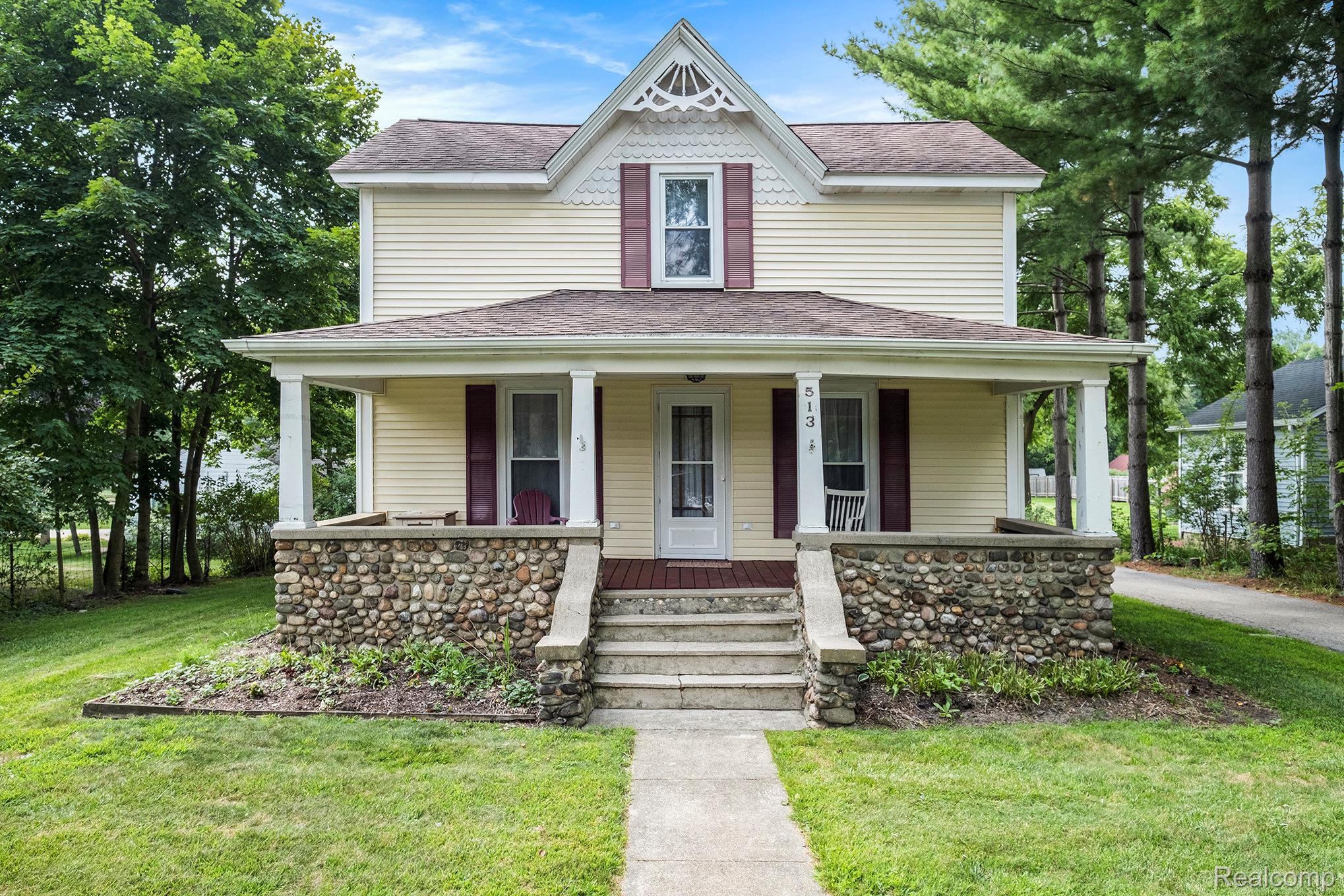 513 N Bridge Street