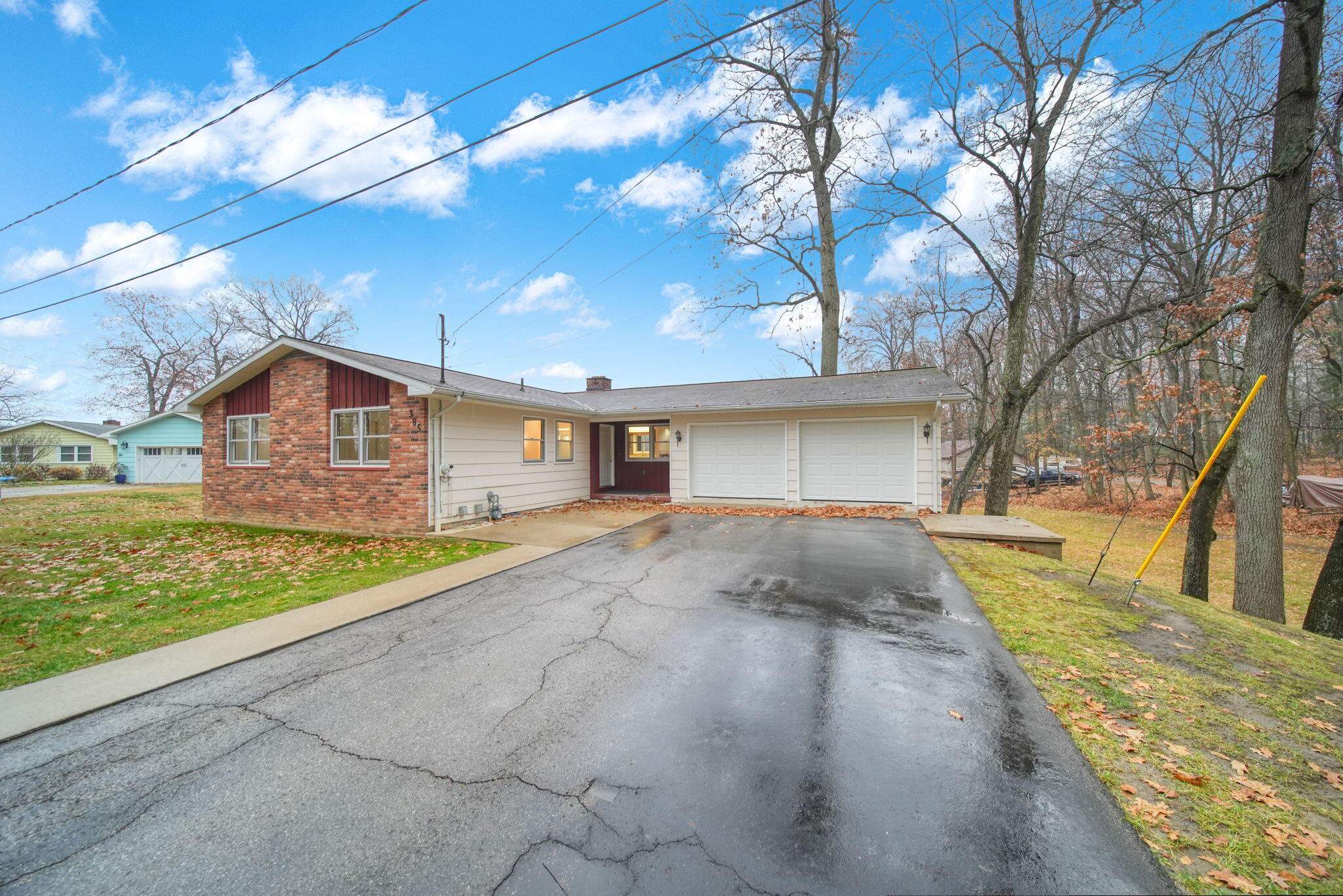 385 Wood Hills Drive