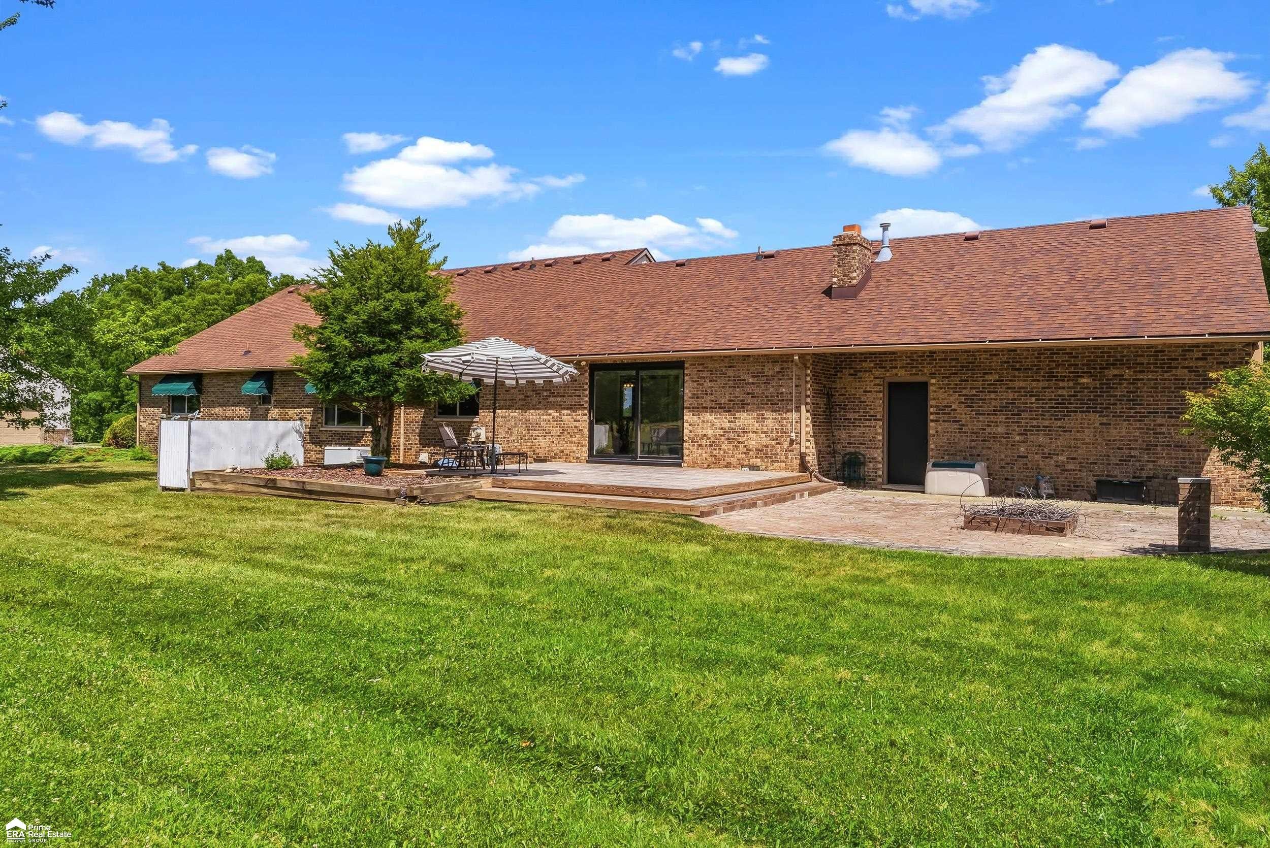 5034 E Cook Road