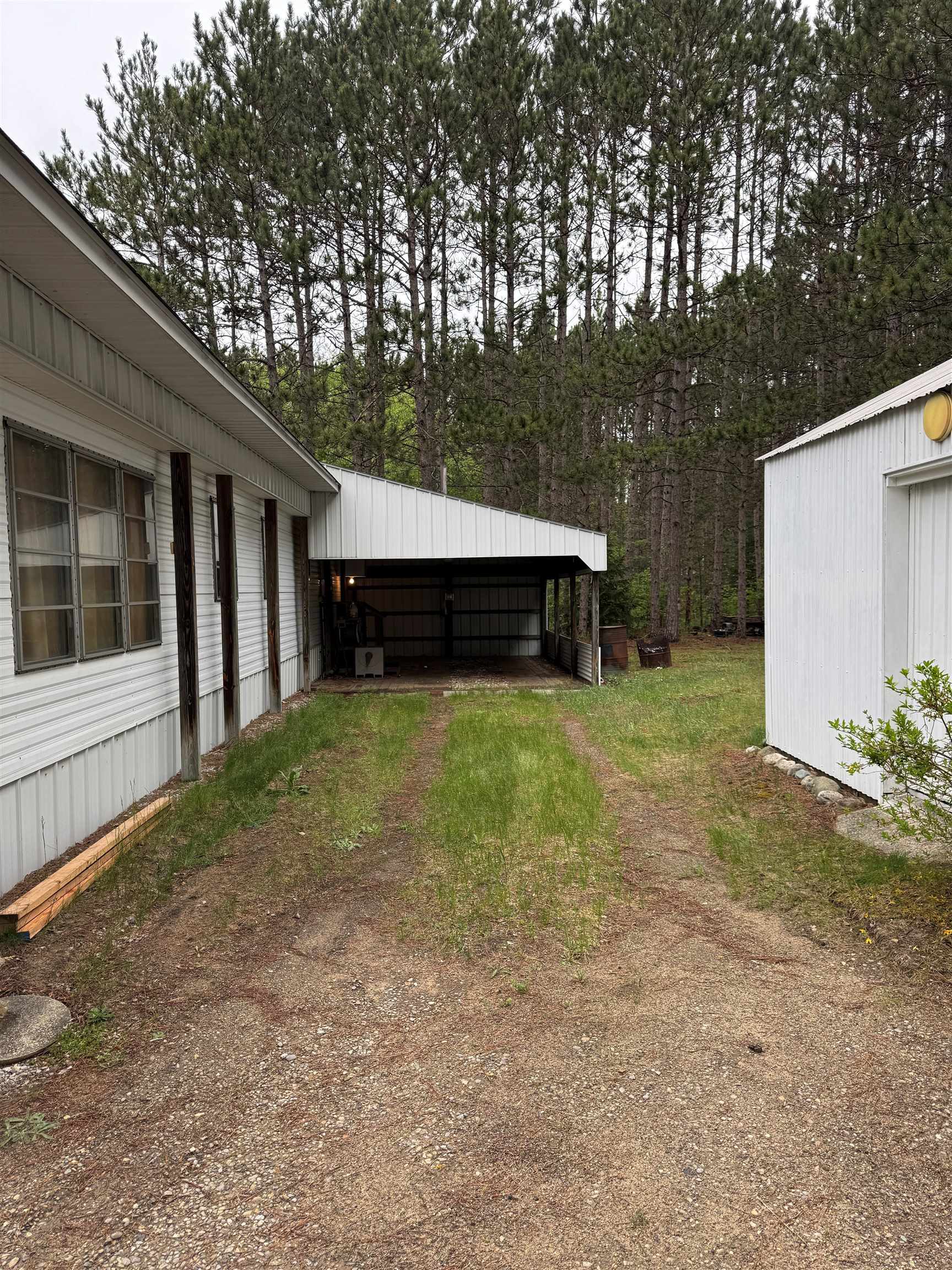 2737 County Road 633
