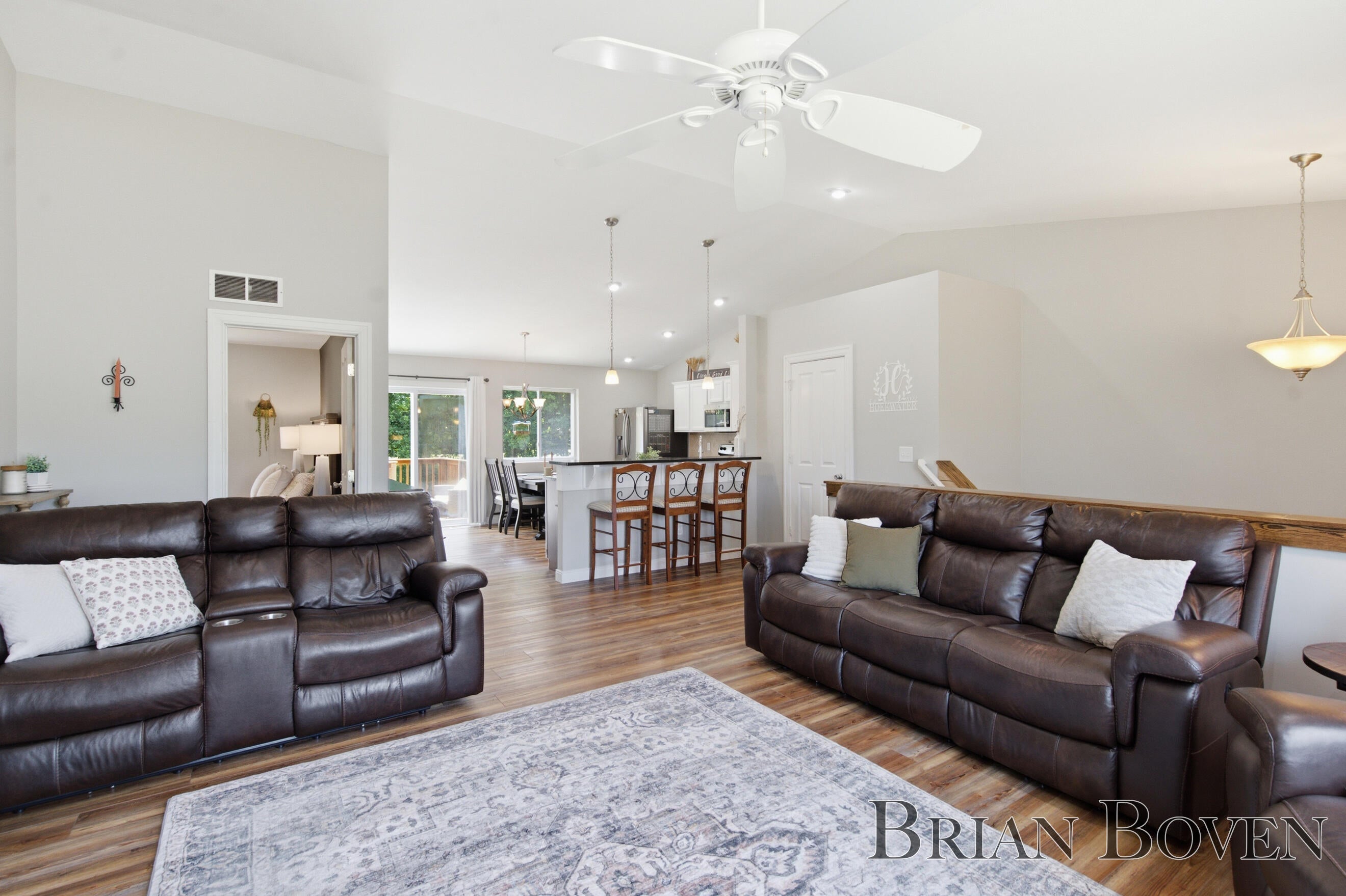 13346 Sunset View Drive NE