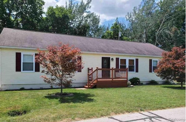 3522 ERIE SHORE DR, MONROE, MI 48162 - Image a873fa6d6745ac85bcf264a9901849d8/1572051005