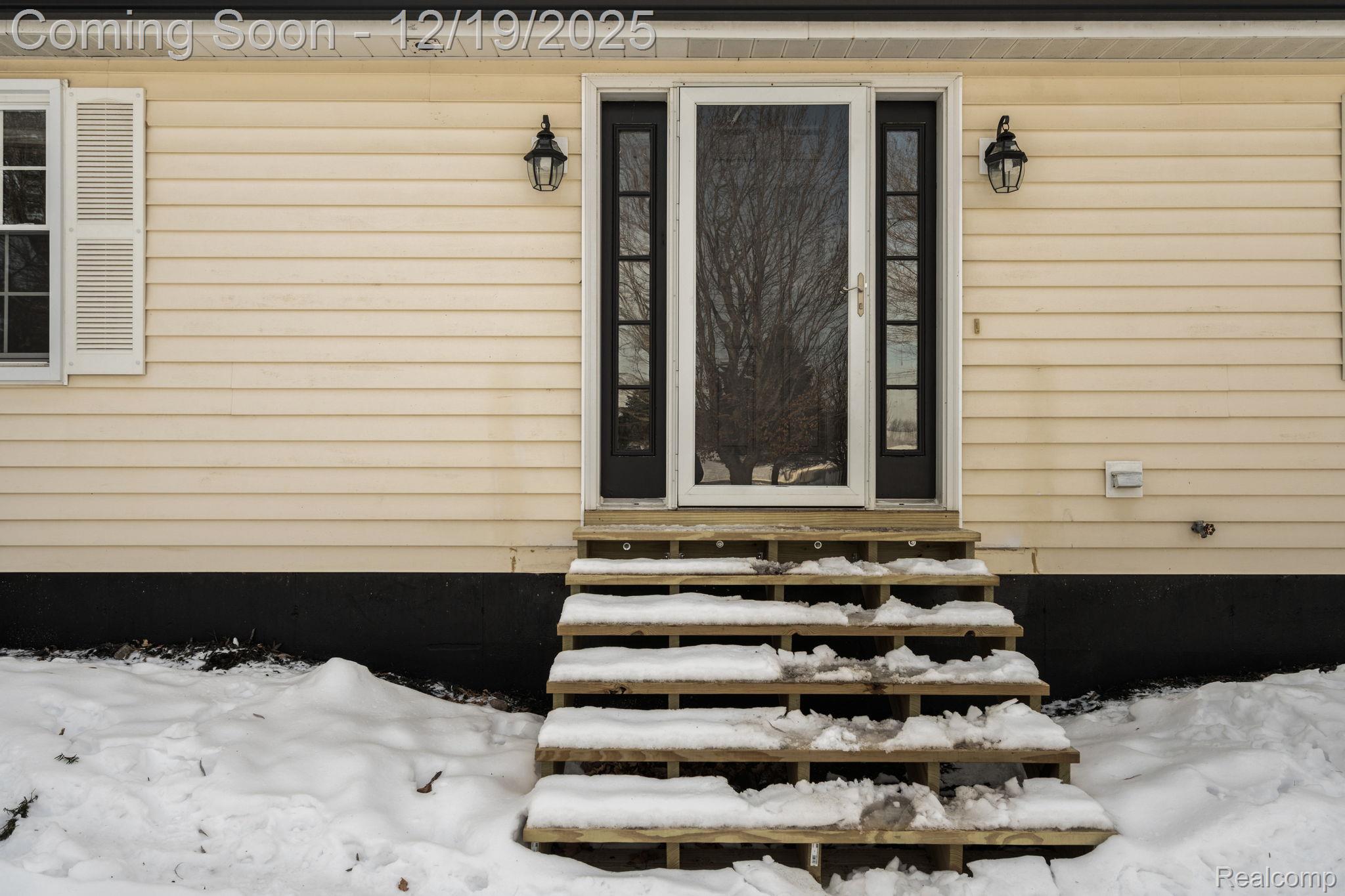 7097 Chase Lake Road W