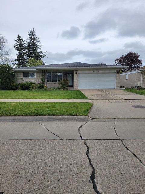 31317 Acton Drive Warren City MI 48092