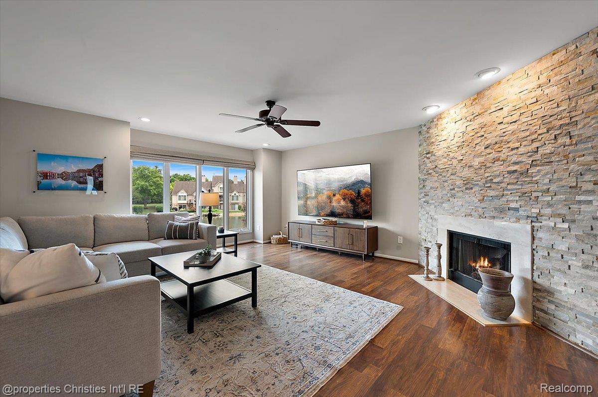 18268 Blue Heron Pointe Drive