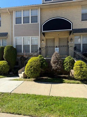 8259 MERRILL ST, DETROIT, MI 48202 - Image a898c9612cc5eabd502bcdb9fd45da27/1626864755