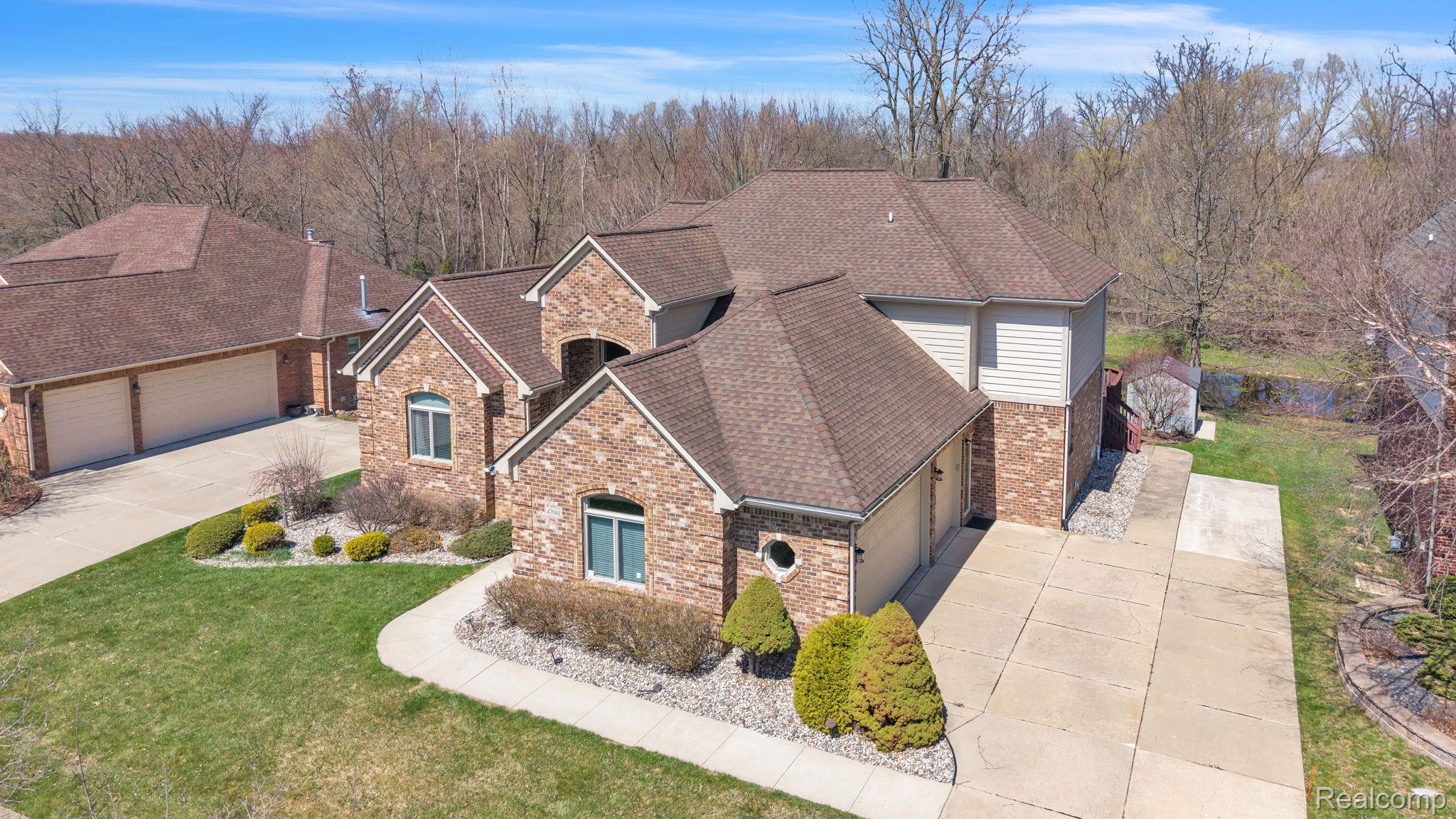 47081 Hidden River Circle N