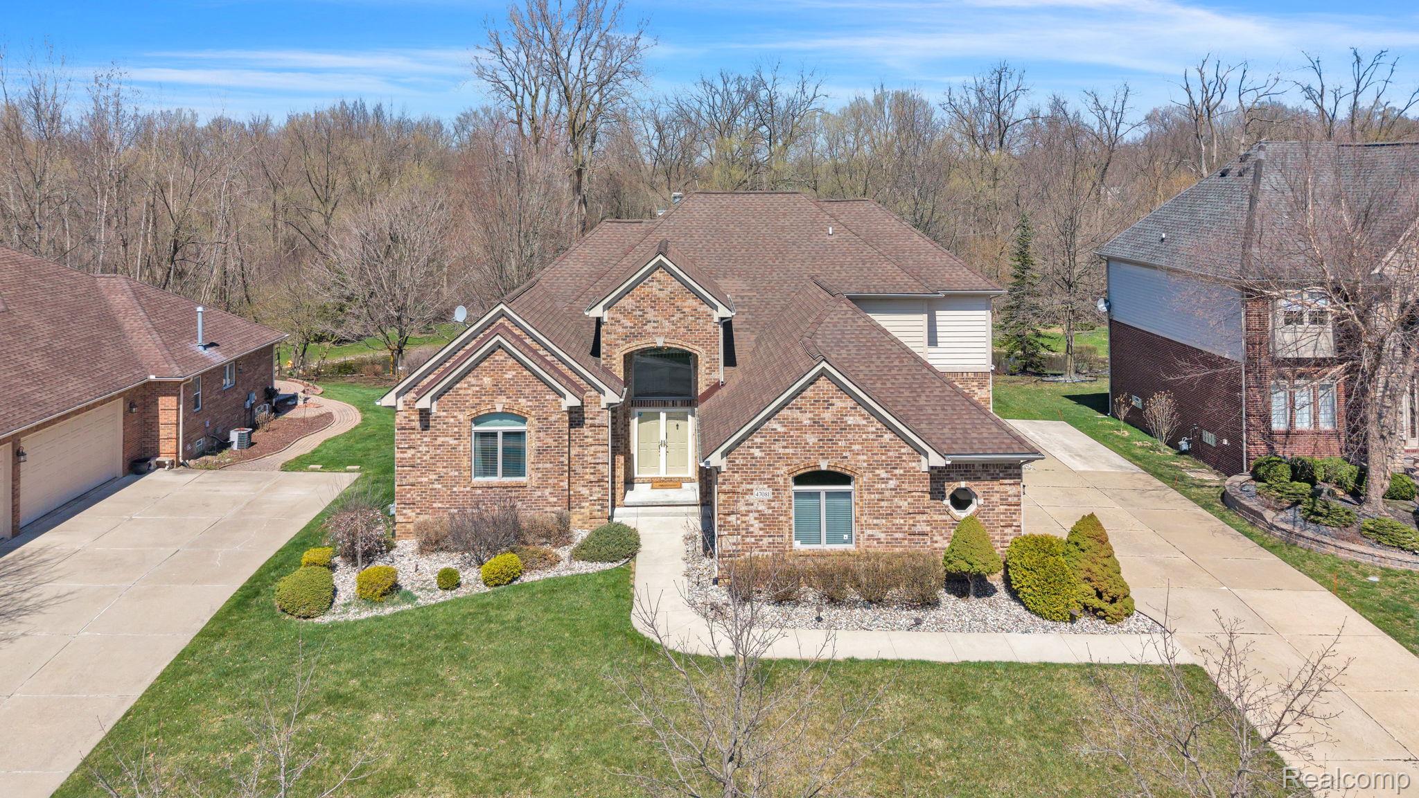 47081 Hidden River Circle N