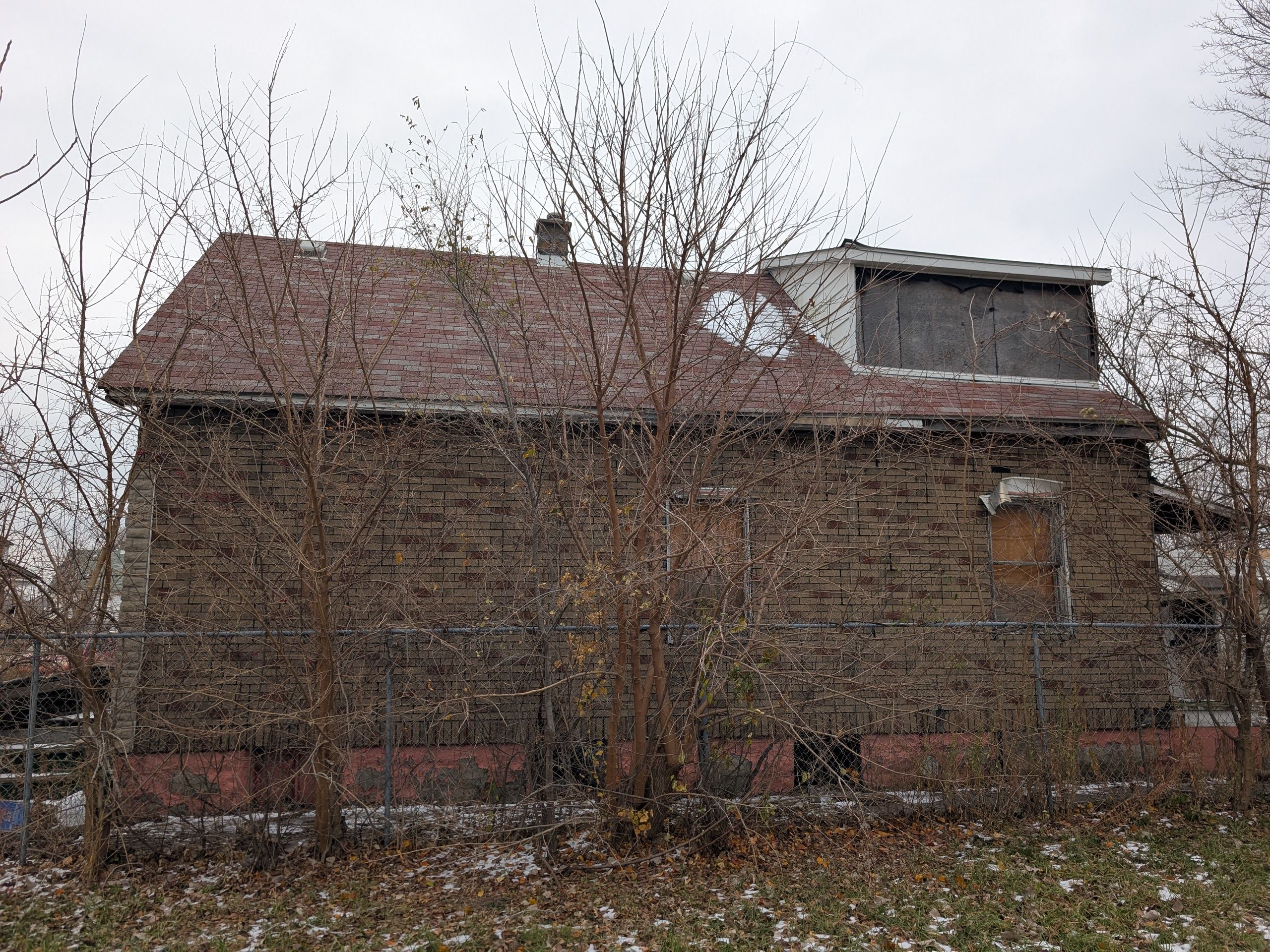 1984 DEARING Street