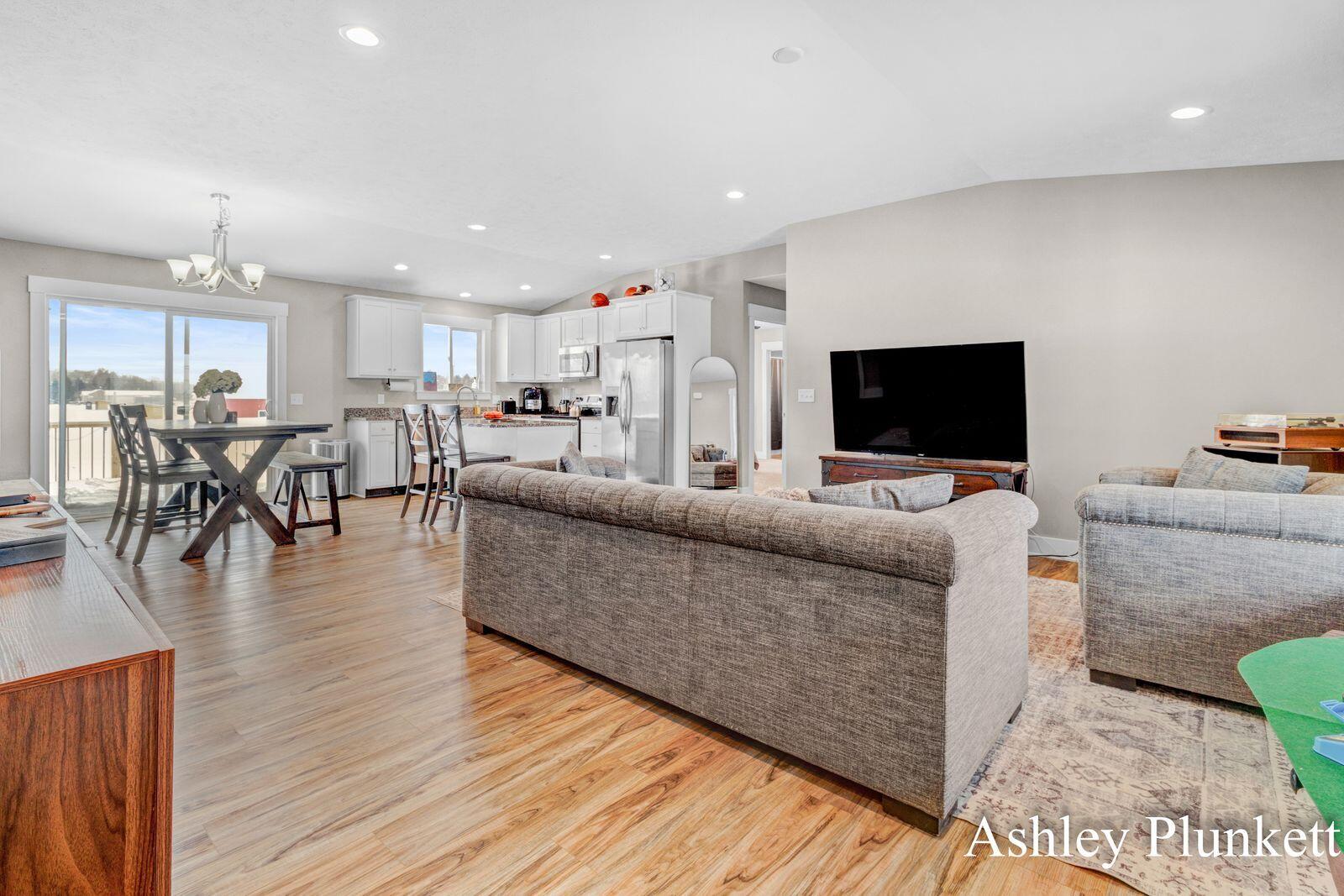 12189 Beauterra Lane