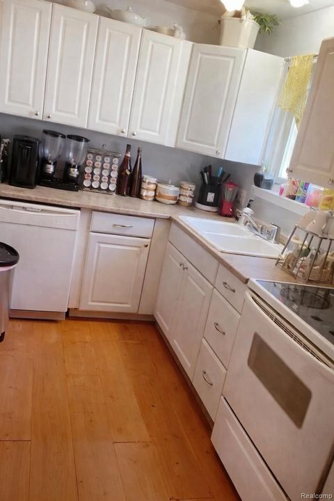 Tiny photo for 4457 Grindley Park Street, Dearborn Heights City, MI 48125 (MLS # 20261010205)