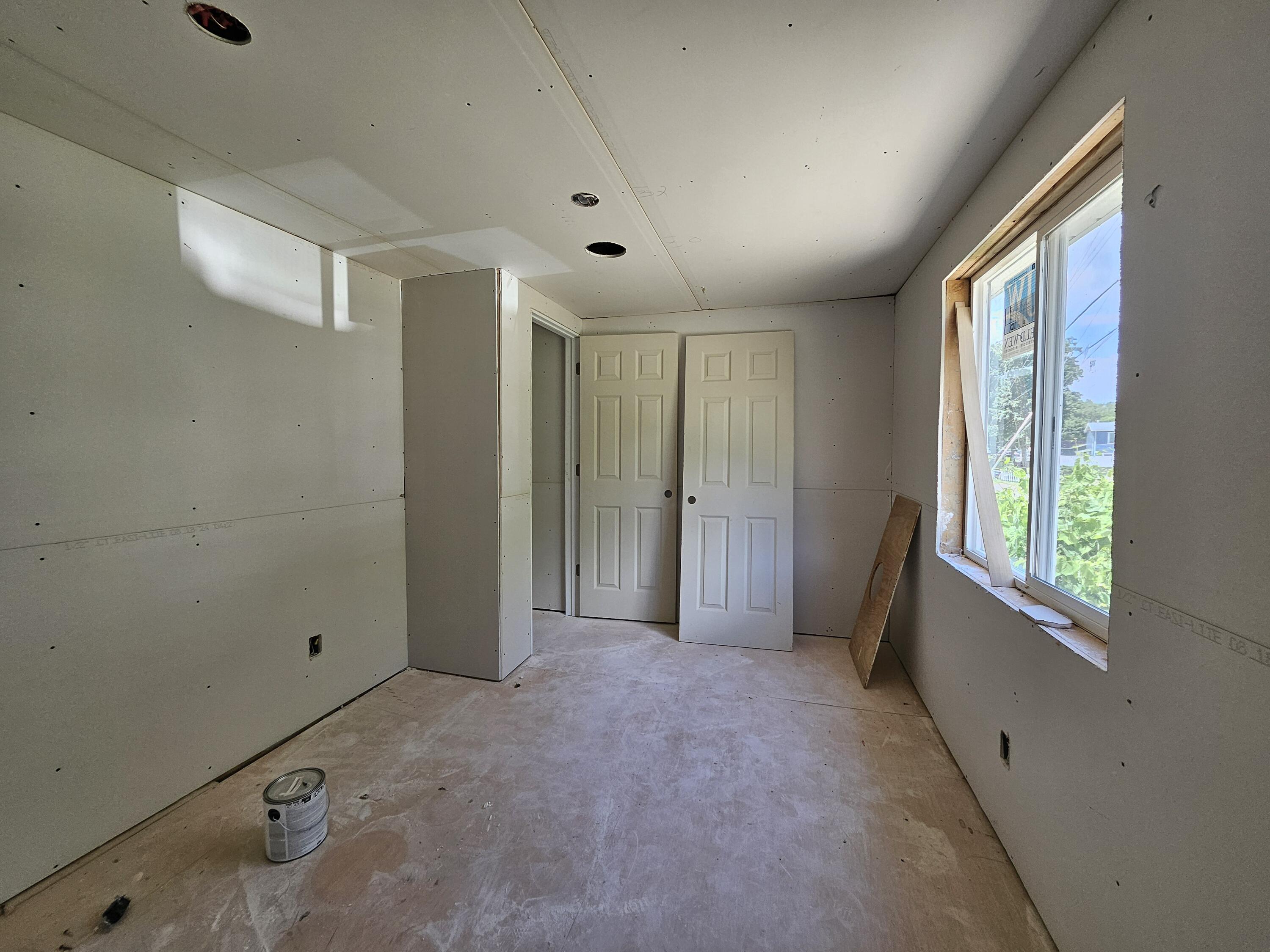 Colon Township, Michigan 49040, United States, 3 Bedrooms Bedrooms, ,1 BathroomBathrooms,Residential,Active,202827