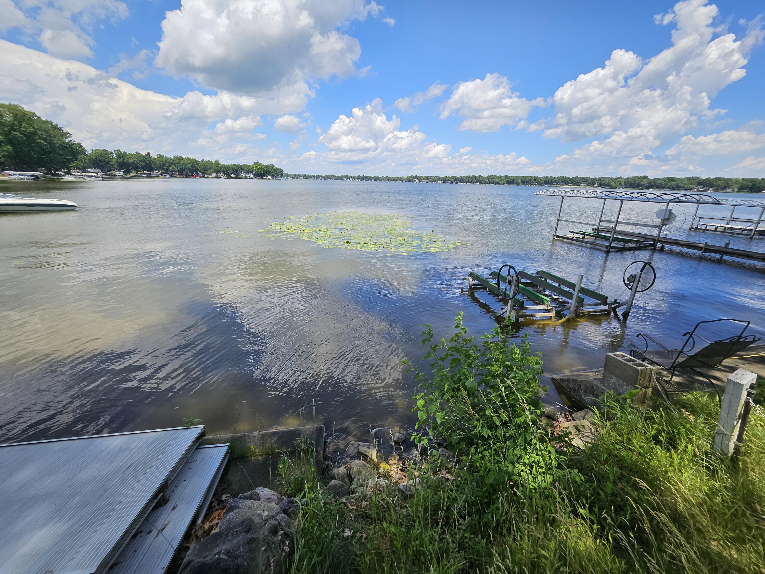 Colon Township, Michigan 49040, United States, 3 Bedrooms Bedrooms, ,1 BathroomBathrooms,Residential,Active,202827