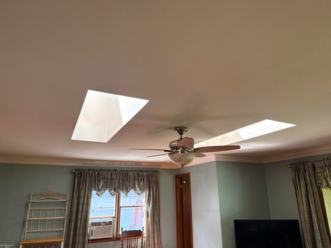 Tiny photo for 38545 Riverside Drive, Clinton Charter Township, MI 48036 (MLS # 58050221040)
