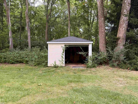 Tiny photo for 38545 Riverside Drive, Clinton Charter Township, MI 48036 (MLS # 58050221040)