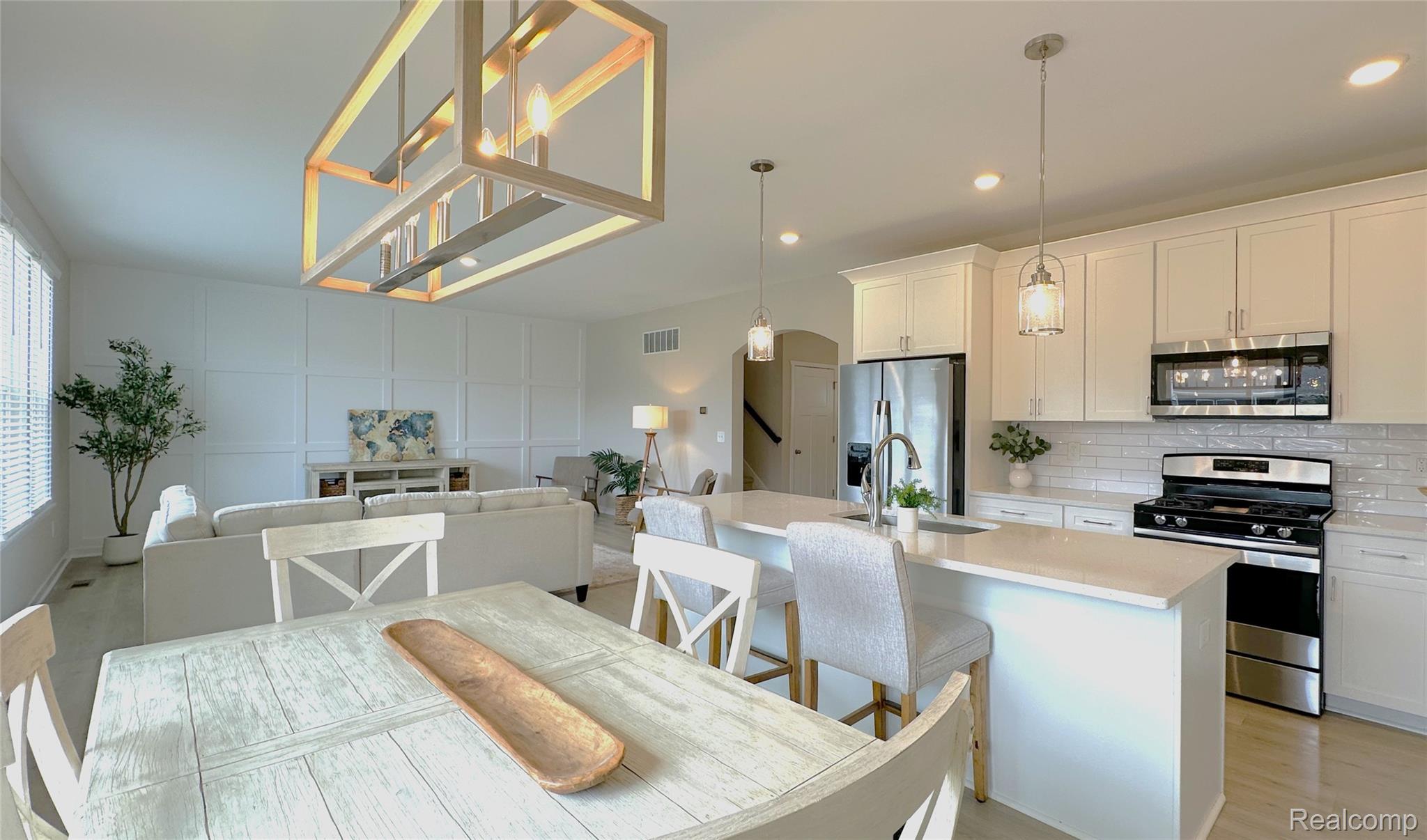 2085 Steelwood Drive