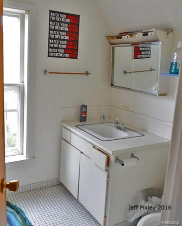 921 Mary Unit 4 Street