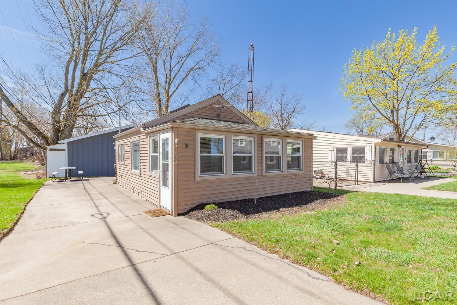 3145 Round Lake Highway