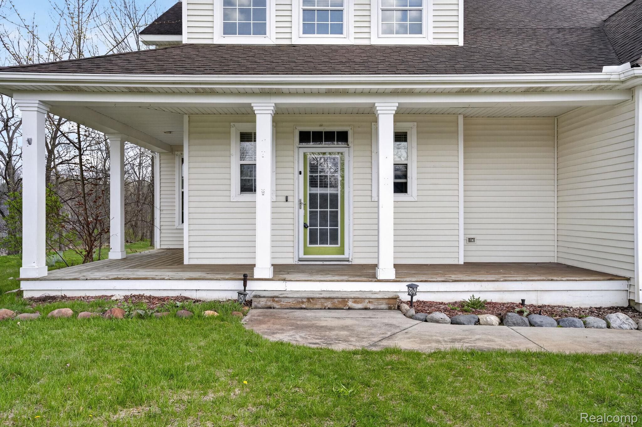 16195 River Ridge Trail