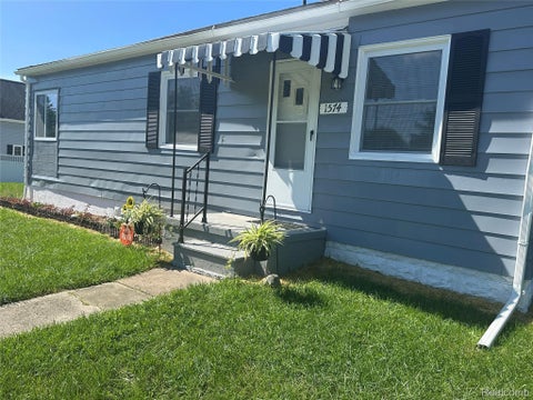 Photo for 1574 S Graham Road