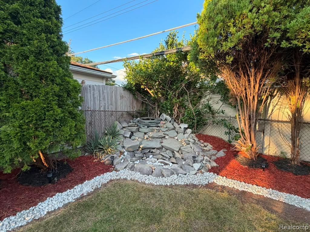 6336 Cambourne Road
