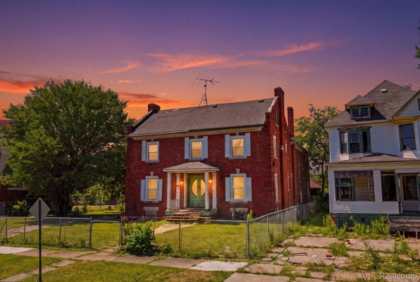 1539 MONTCLAIR ST, DETROIT, MI 48214 - Image a8c4db92a7bc56d62cbb3bffb6dc065d/702400357