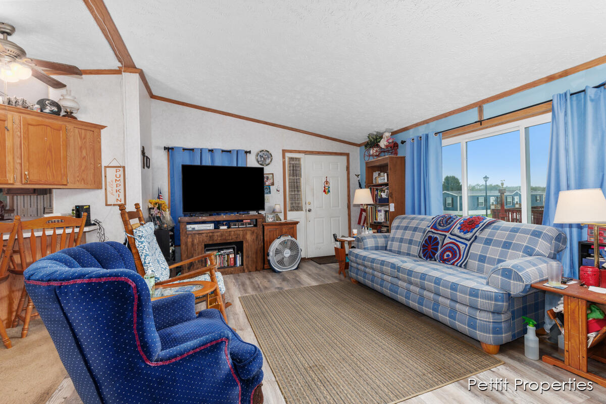 1633 Lavender Drive