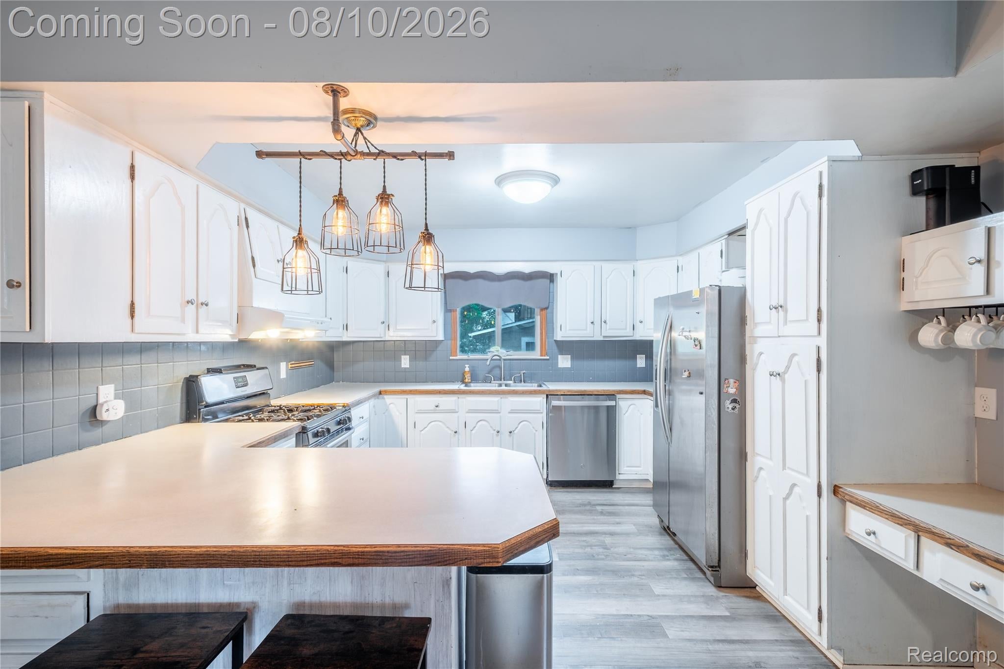 3253 N Term Street
