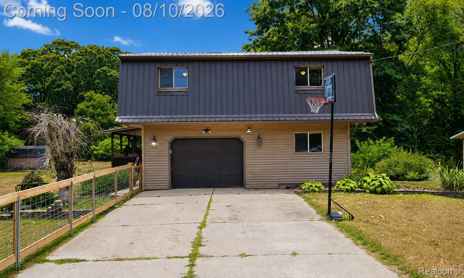 3253 N Term Street
