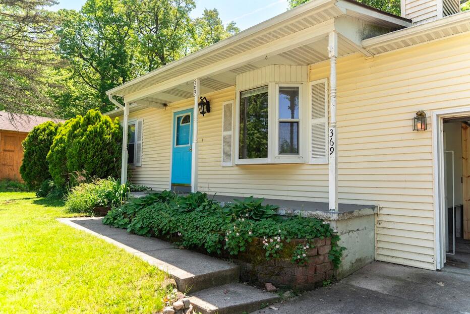 369 Tanglewood