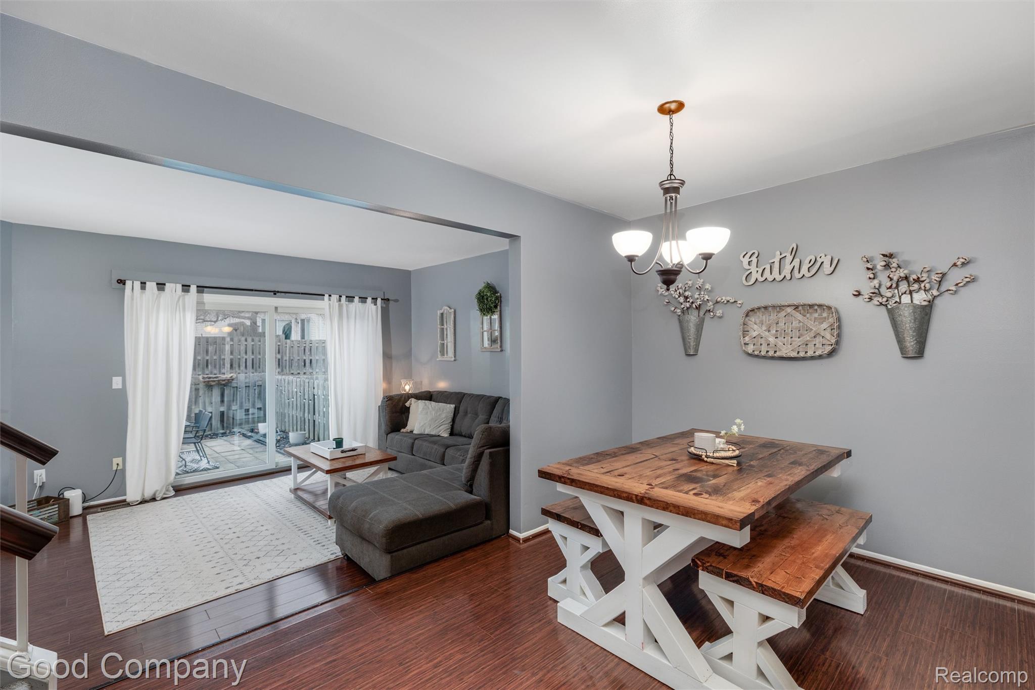 42146 Farragut Court