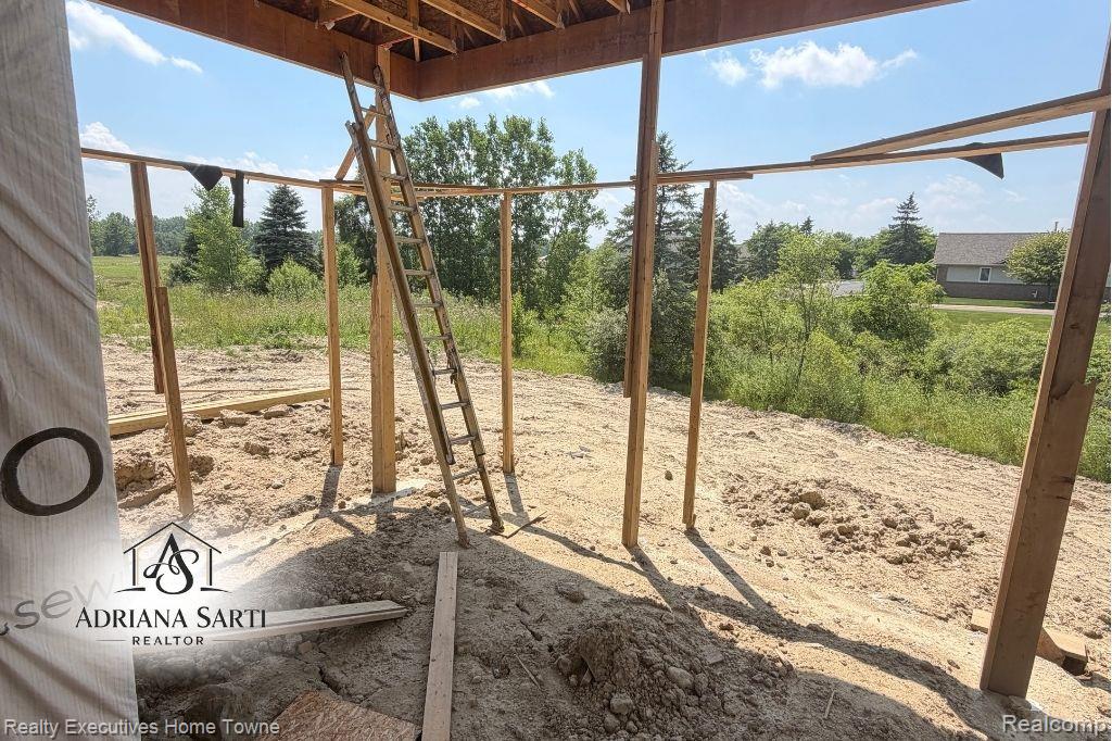 35039 Cygnet Circle