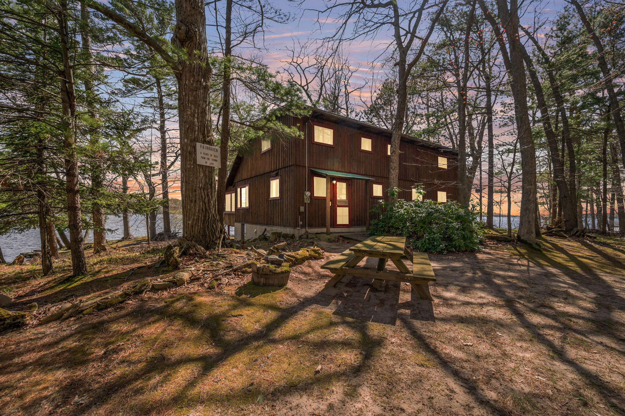 5717 W Pleasant Hill Road