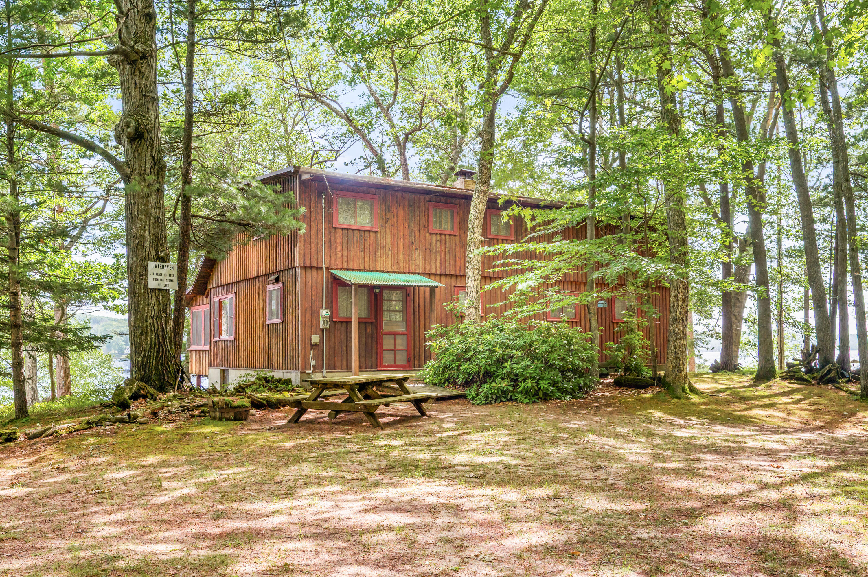 5717 W Pleasant Hill Road