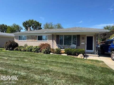 30607 Glenwood Circle Warren City MI 48088