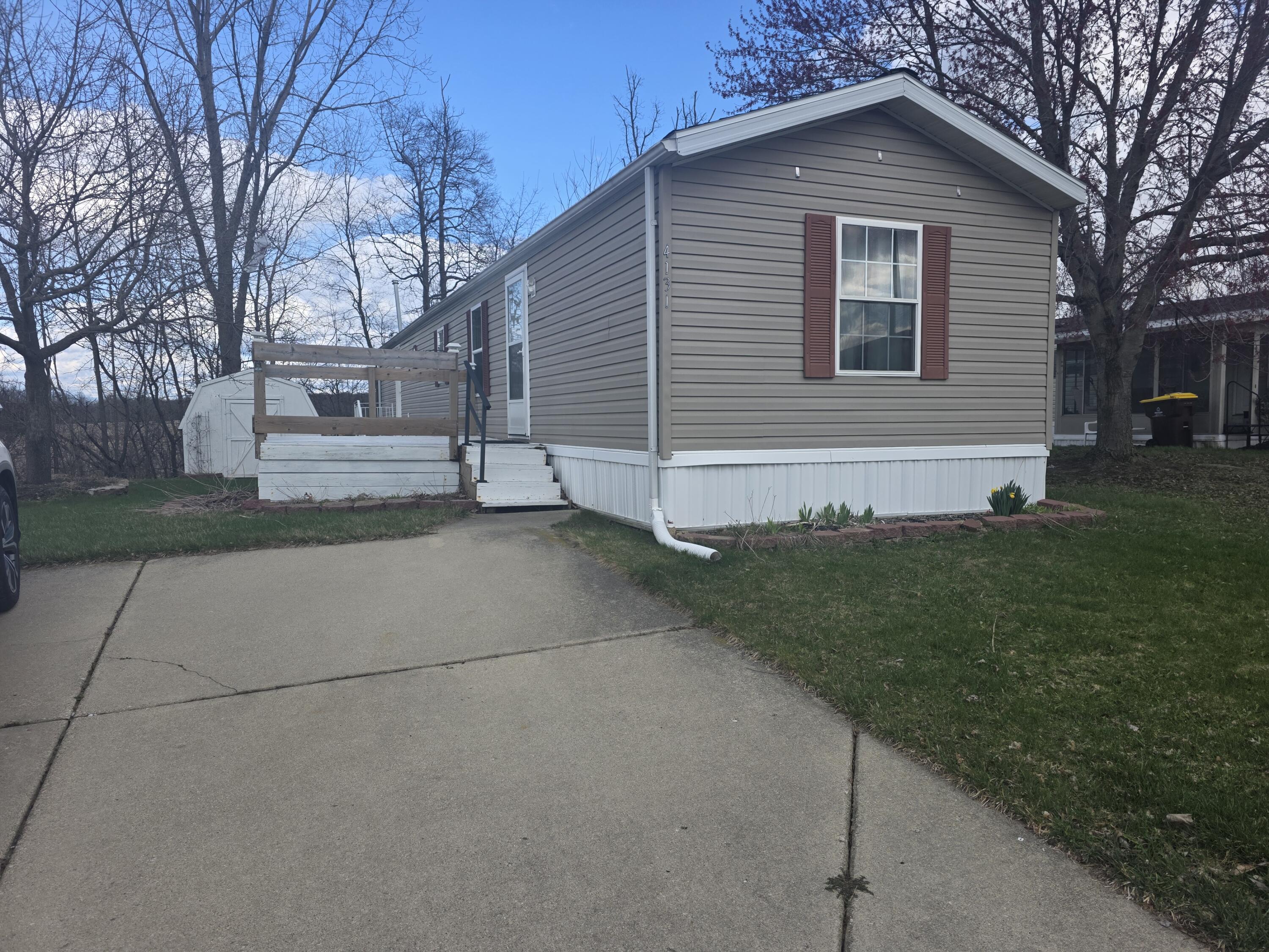 4131 York Lane