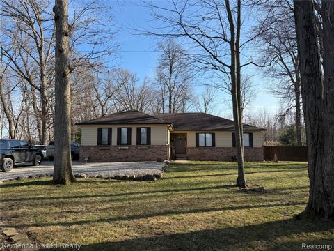 660 E Allen Road Howell Township MI 48855