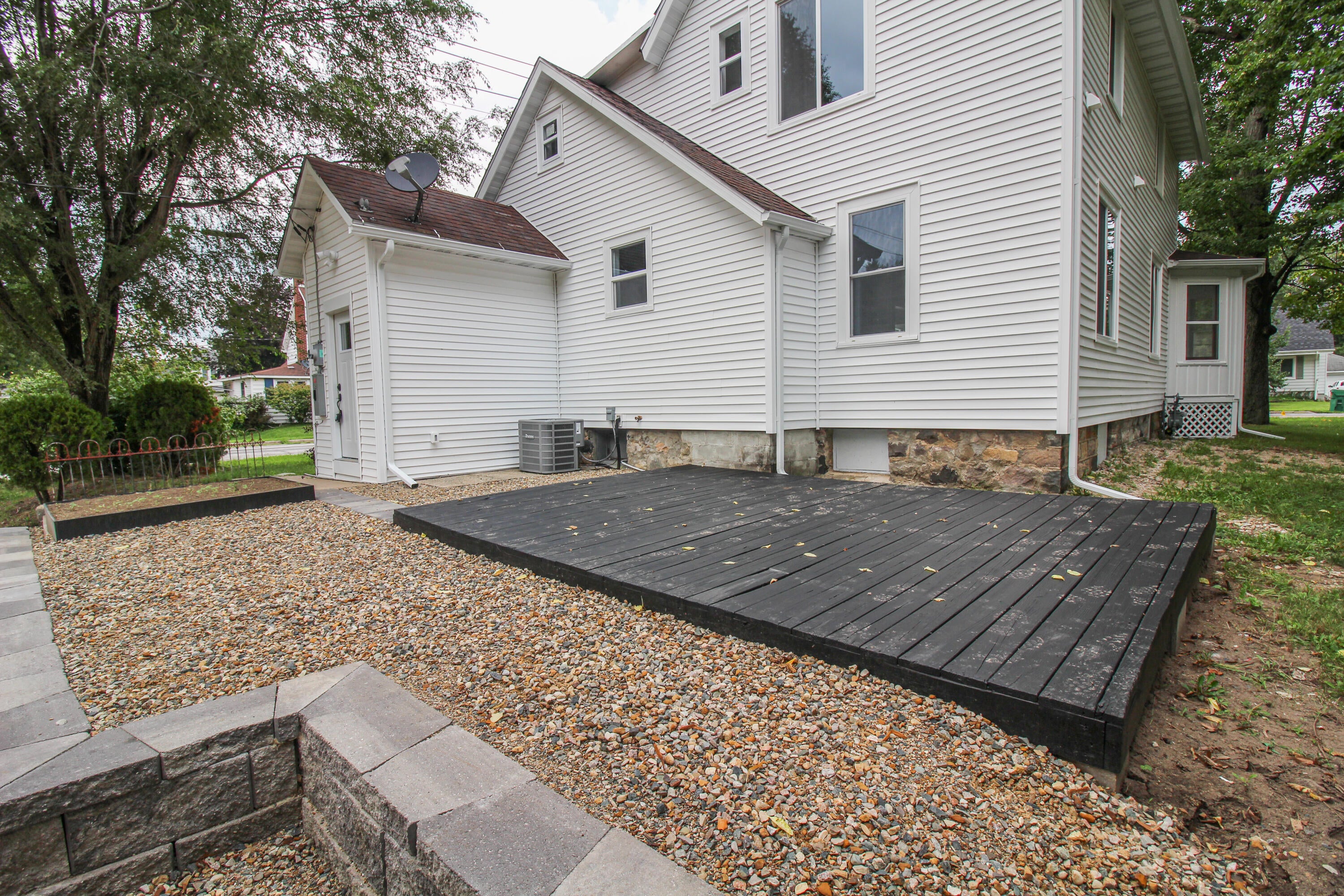 822 N Main Street
