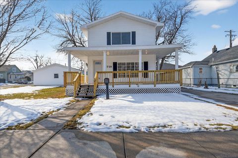 1719 23 rd Street Port Huron City MI 48060