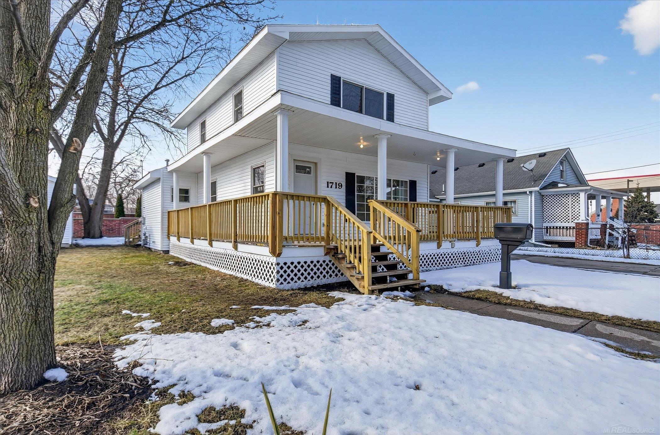 1719 23 rd Street