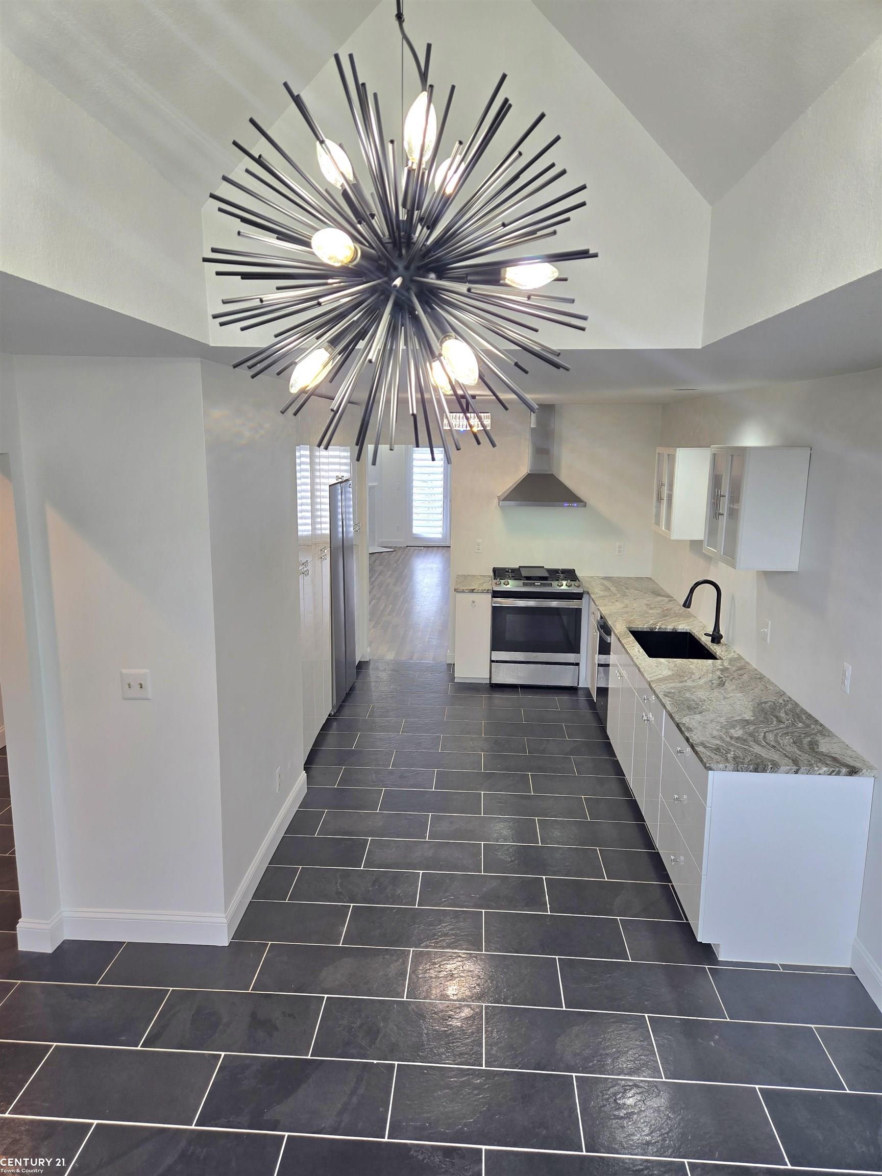 15855 ANGELO Lane