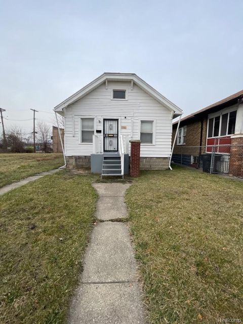 Photo for 15351 Petoskey Avenue