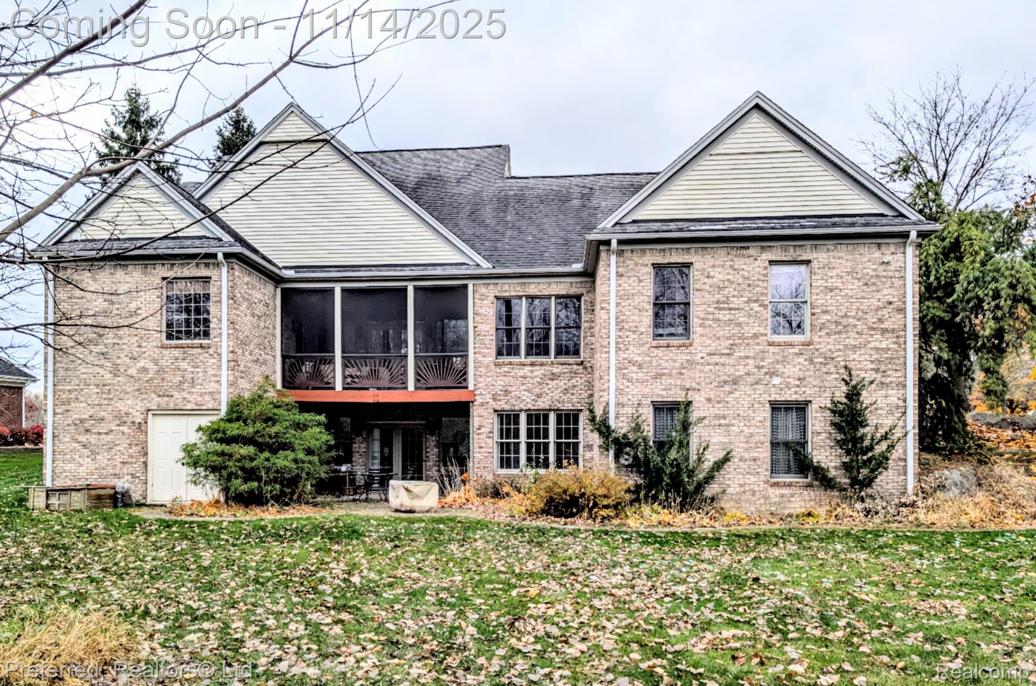 7424 Stonebrook Drive